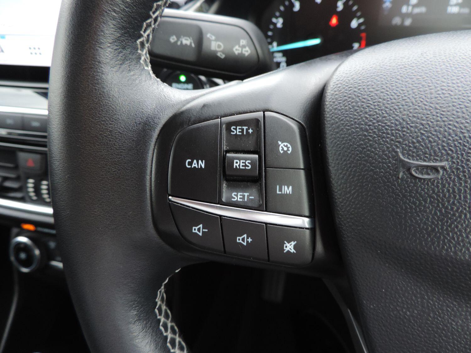 Used Ford Fiesta 2020 for sale - 76398577: Photo 17