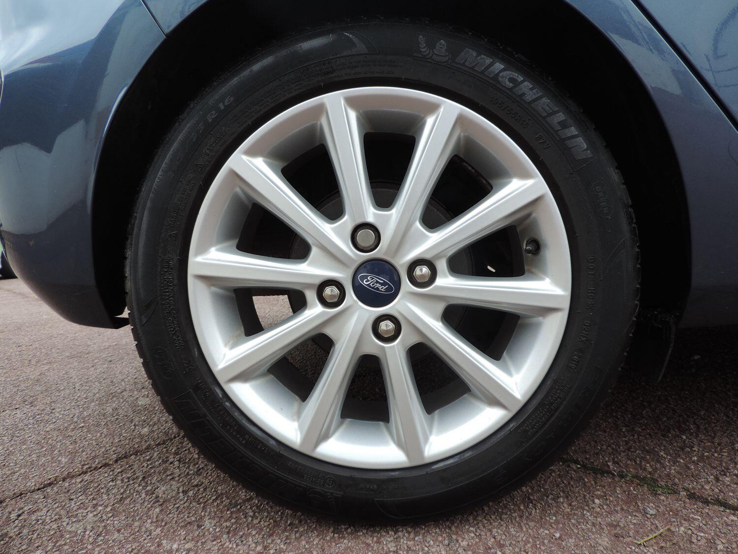 Used Ford Fiesta 2020 for sale - 76398577: Photo 19