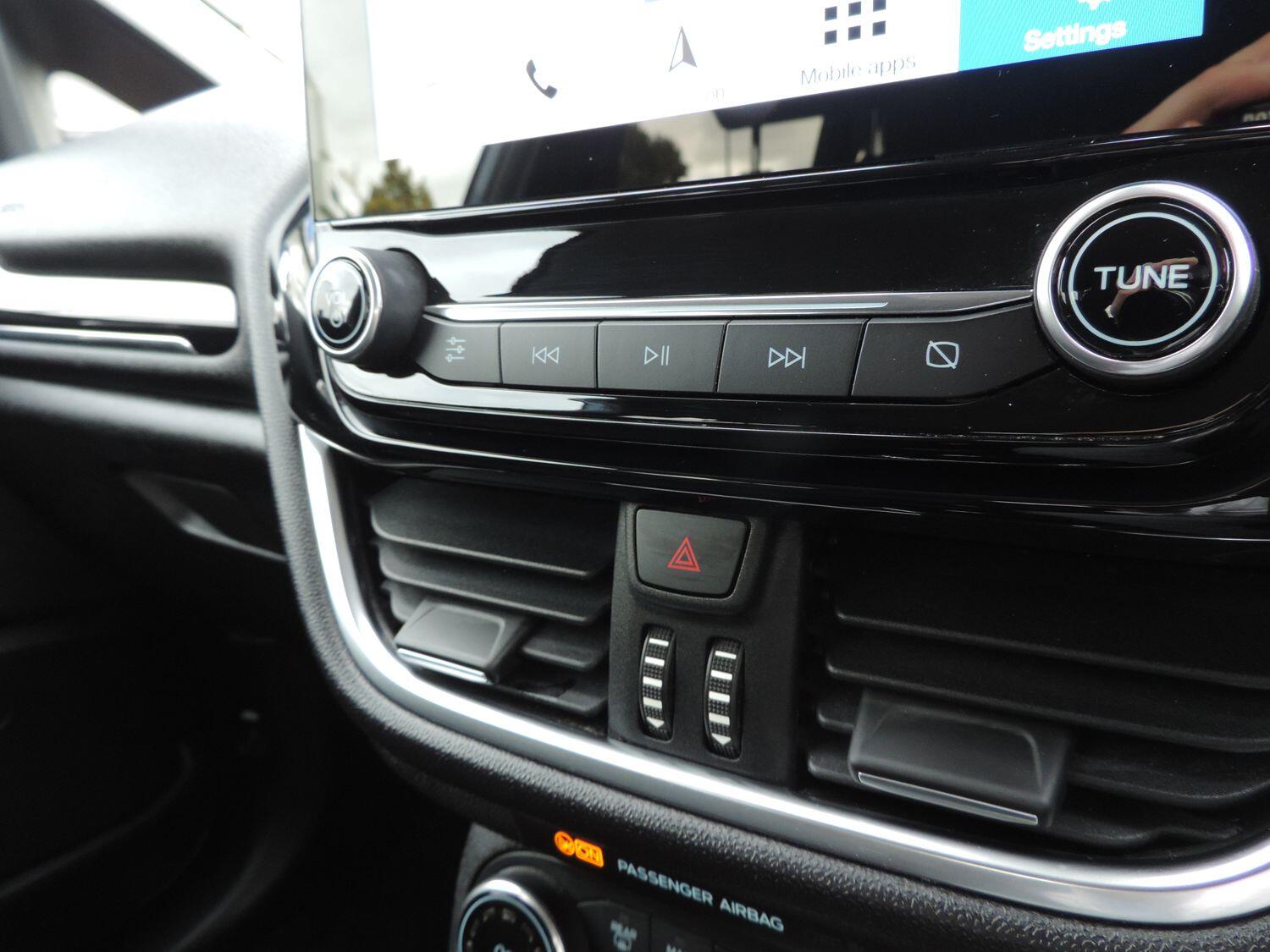 Used Ford Fiesta 2020 for sale - 76398577: Photo 41