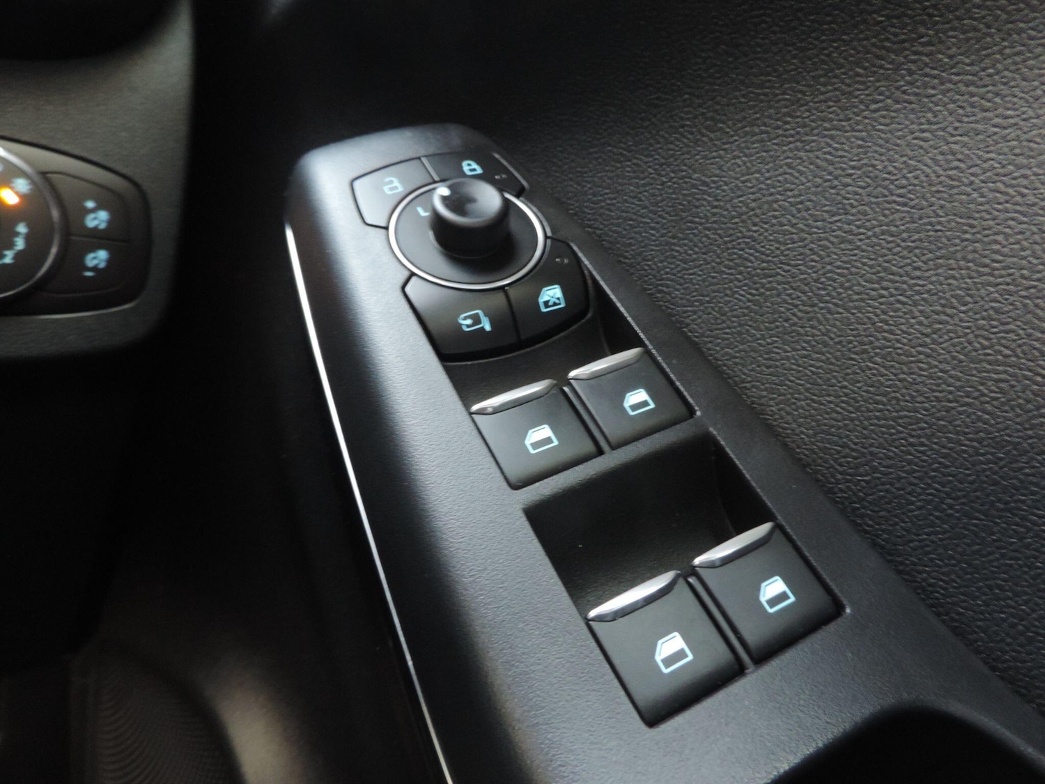 Used Ford Puma 2024 for sale - 76399053: Photo 13