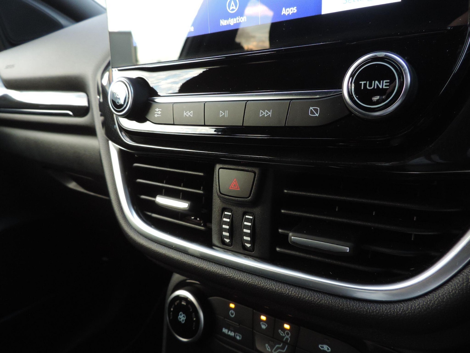 Used Ford Puma 2024 for sale - 76399053: Photo 42