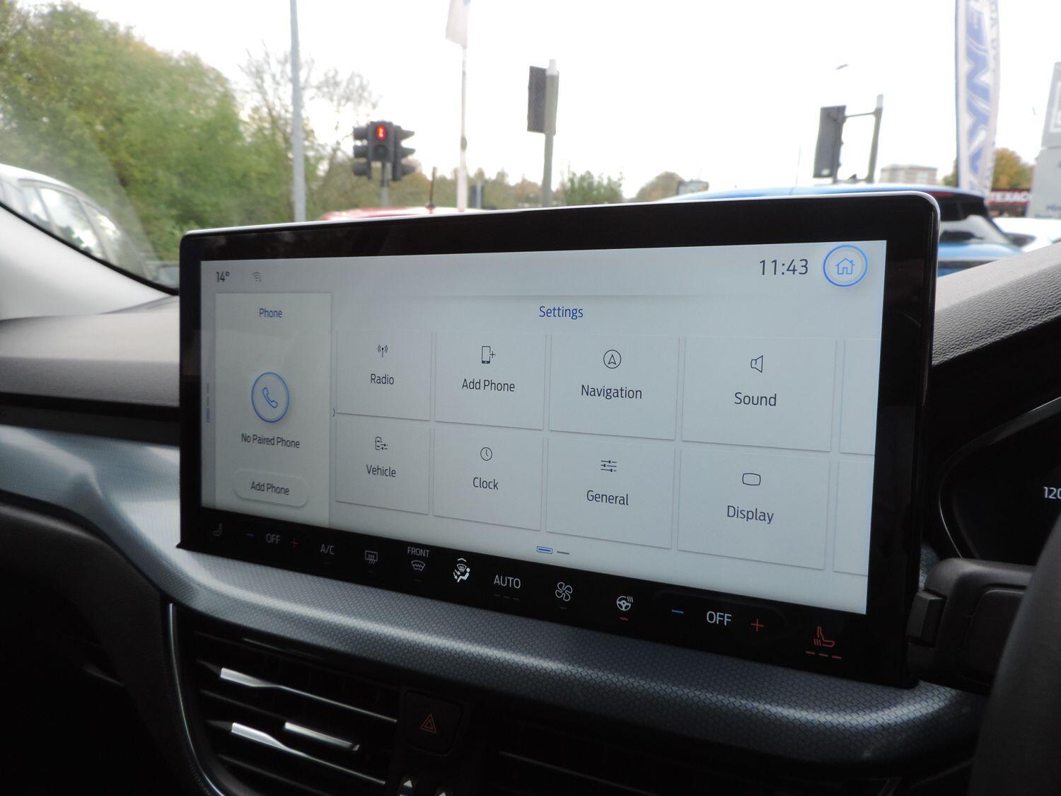 Used Ford Focus 2023 for sale - 76498700: Photo 29