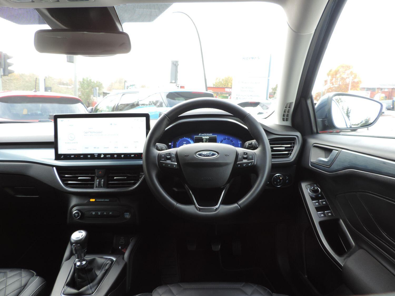 Used Ford Focus 2023 for sale - 76498700: Photo 7