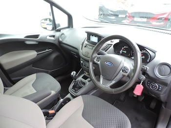 Used Ford Tourneo Courier 2019 for sale - 75532832: Photo
