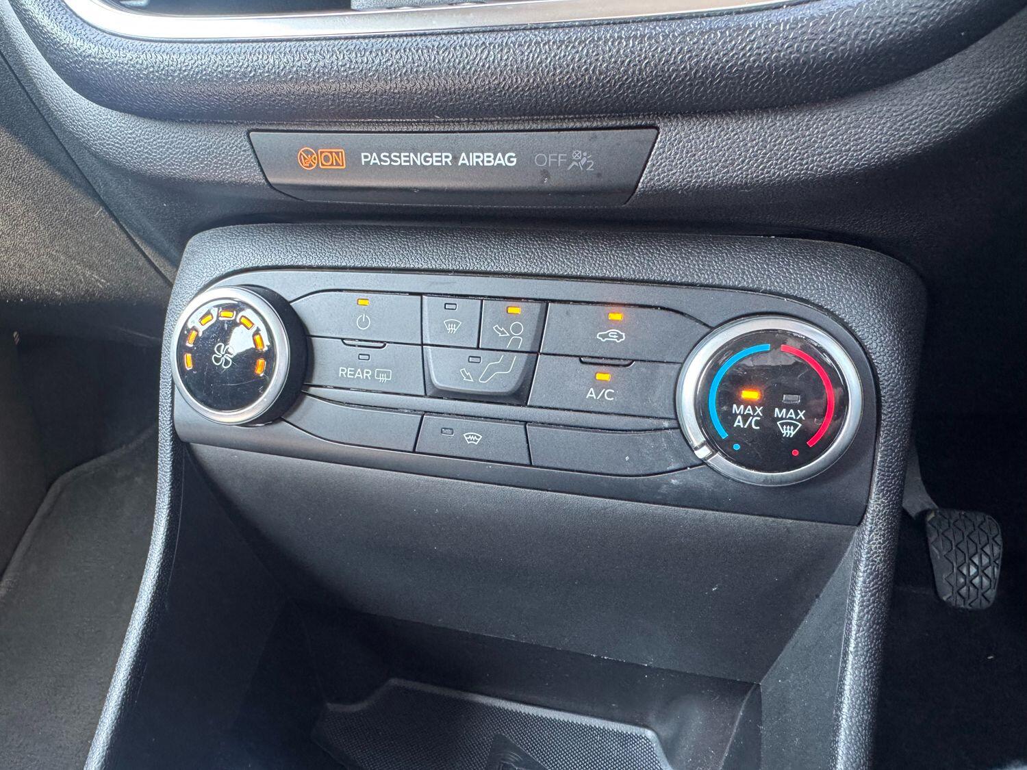 Used Ford Fiesta 2018 for sale - 77970055: Photo 12