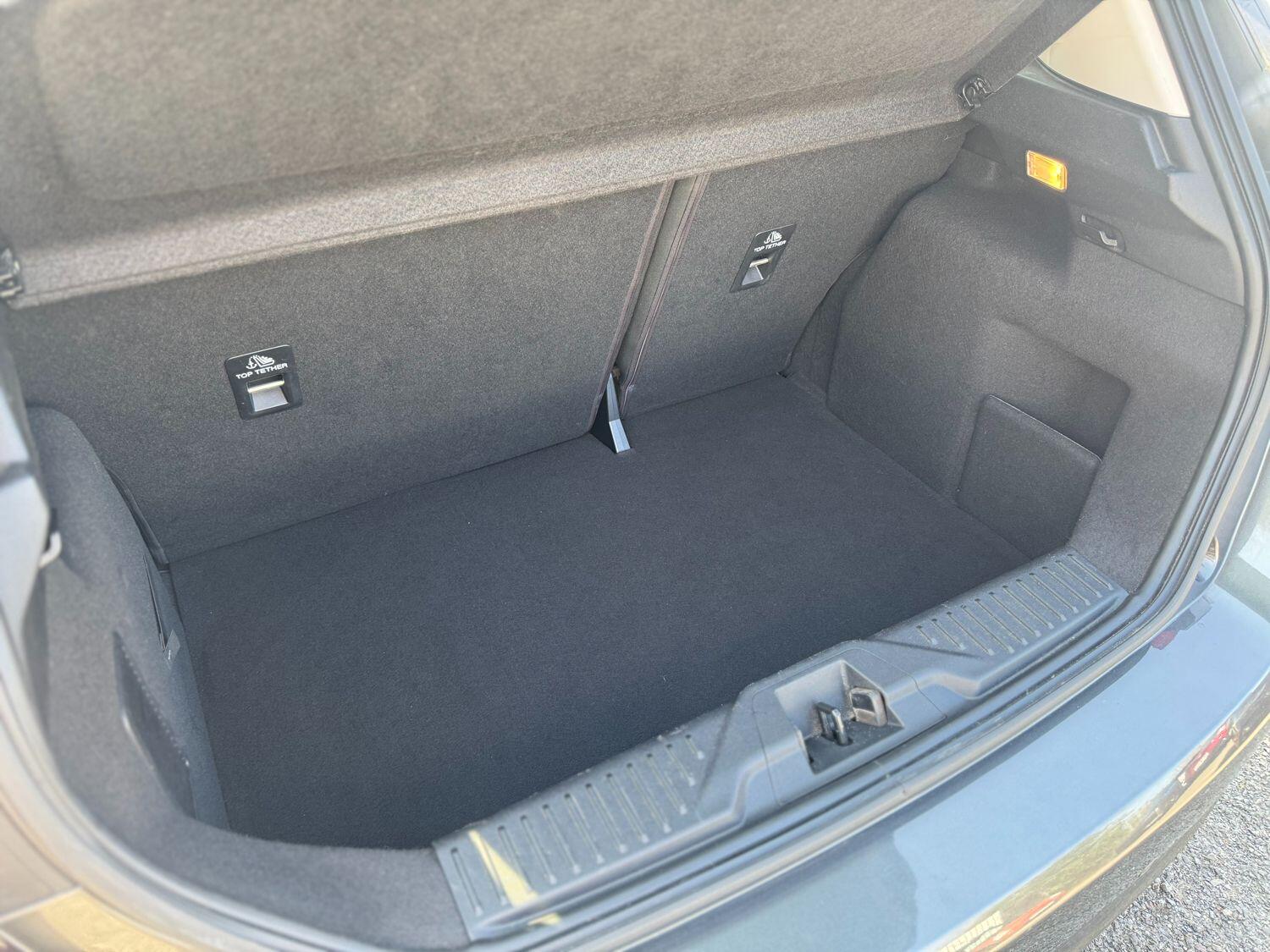 Used Ford Fiesta 2018 for sale - 77970055: Photo 25