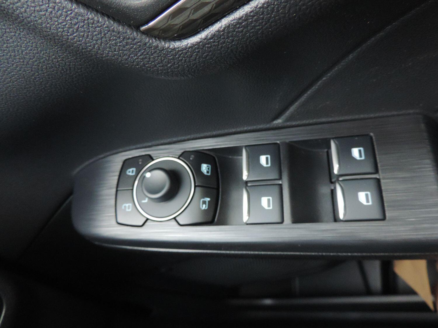 Used Ford Kuga 2025 for sale - 76989224: Photo 11