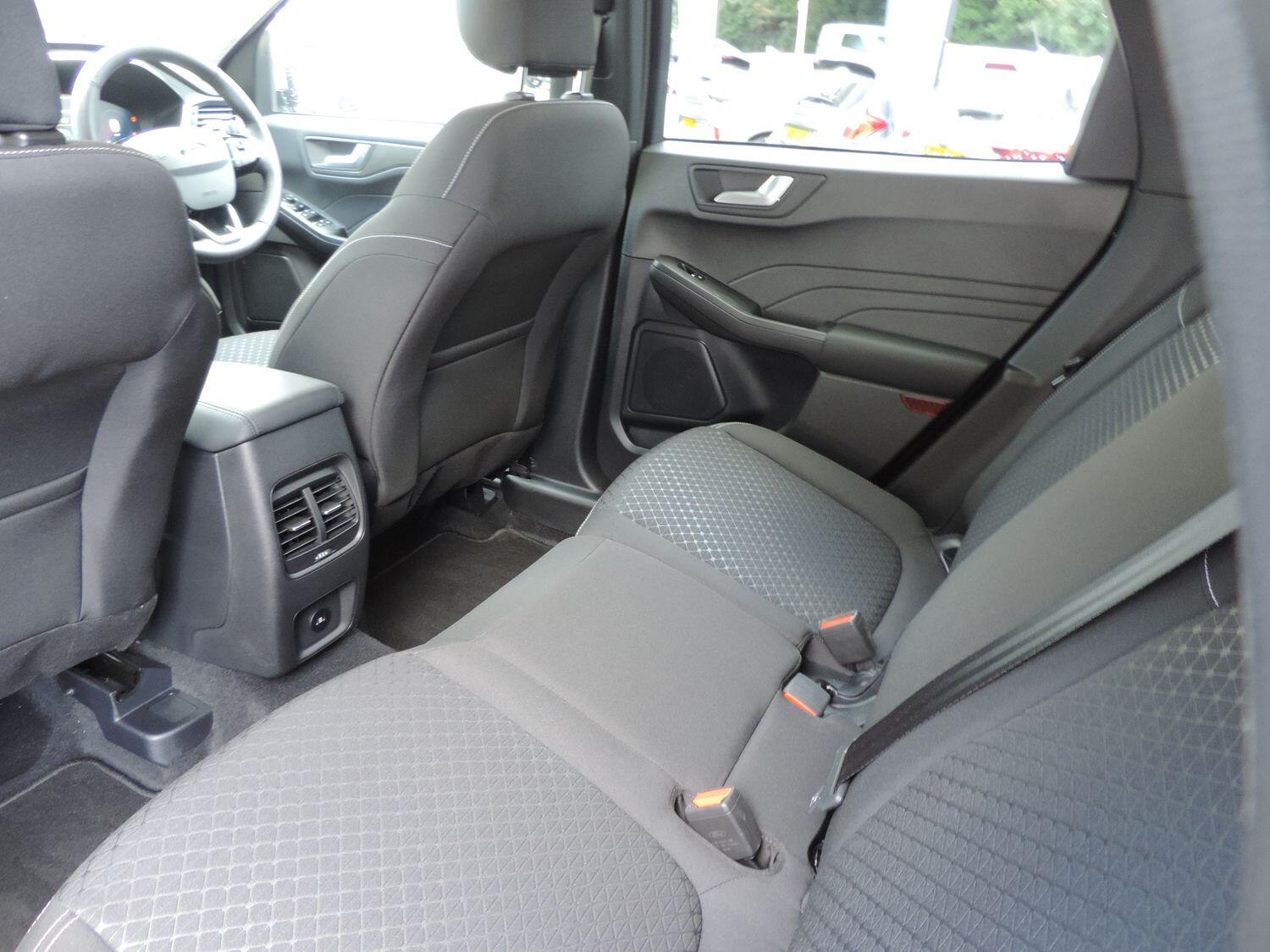 Used Ford Kuga 2025 for sale - 76989224: Photo 5