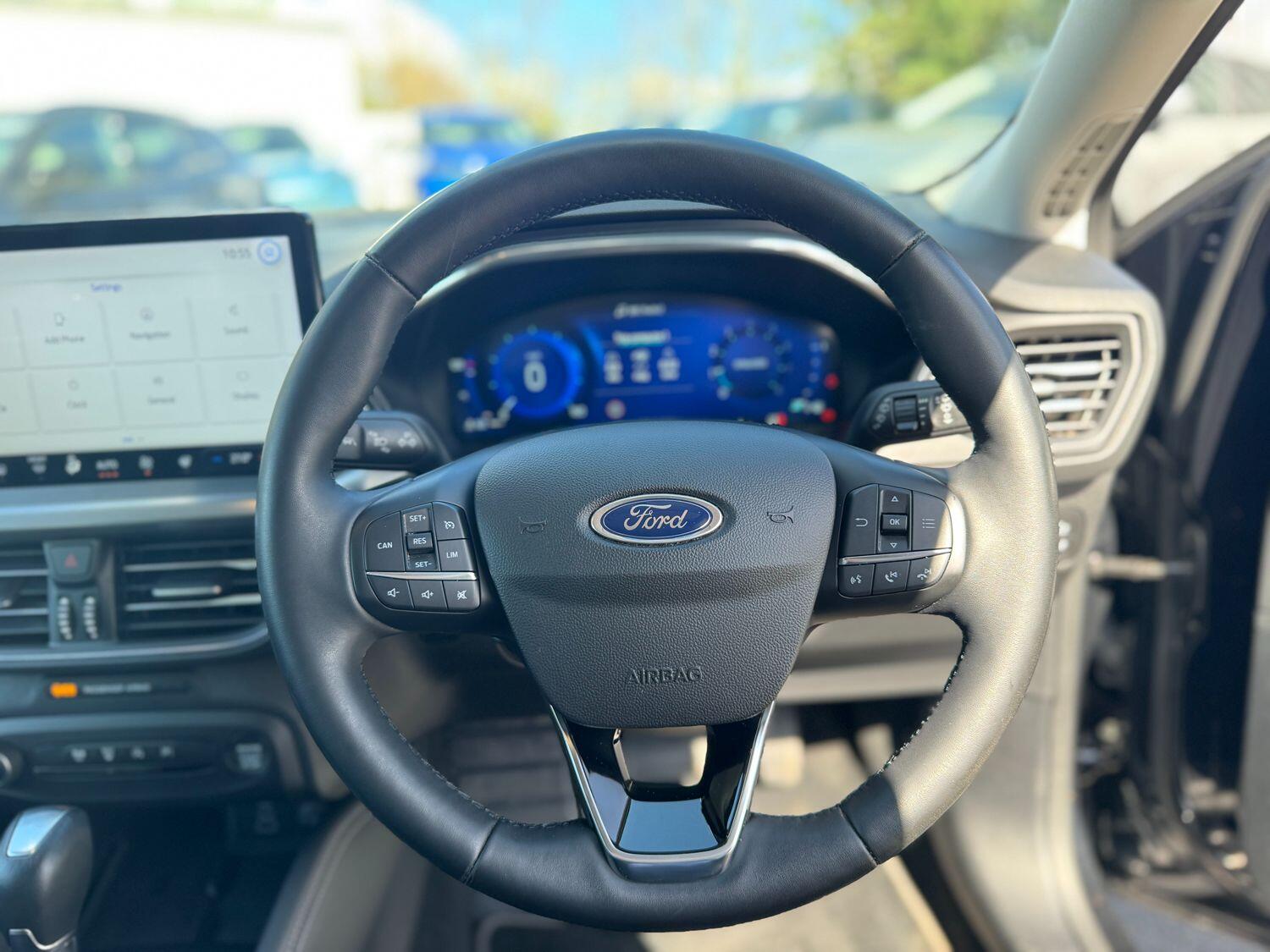 Used Ford Focus 2023 for sale - 78033784: Photo 4