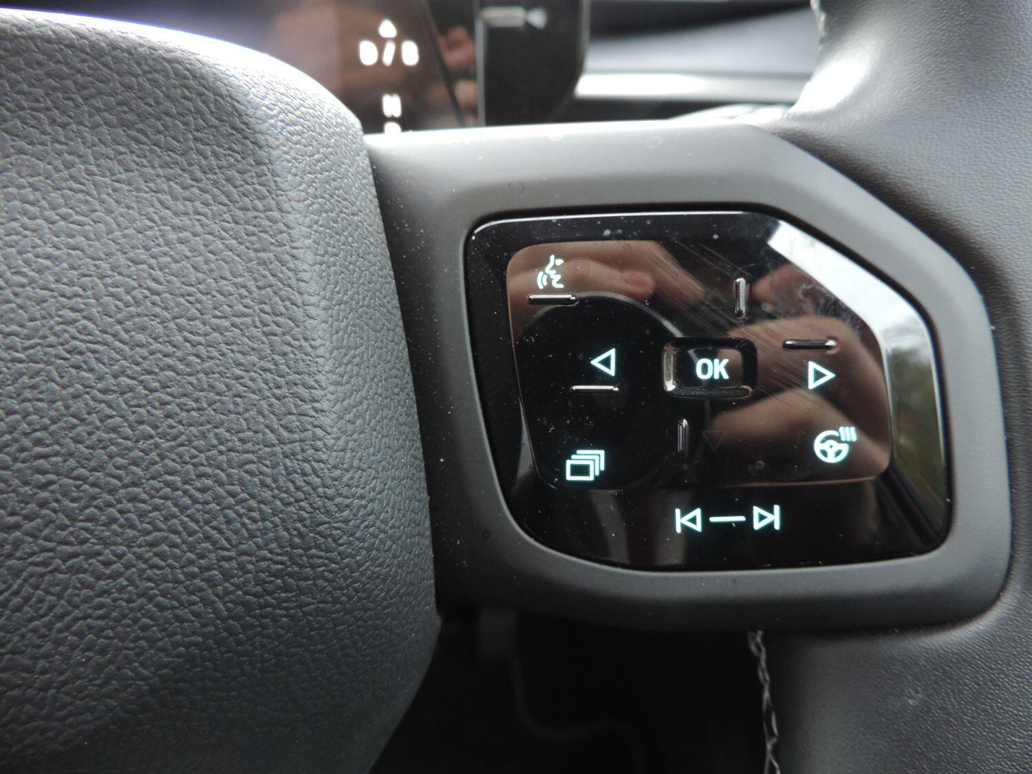 Used Ford Explorer 2024 for sale - 76572798: Photo 9