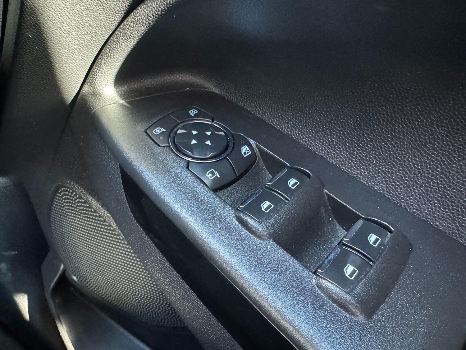 Used Ford Ecosport 2023 for sale - 78157499: Photo 13