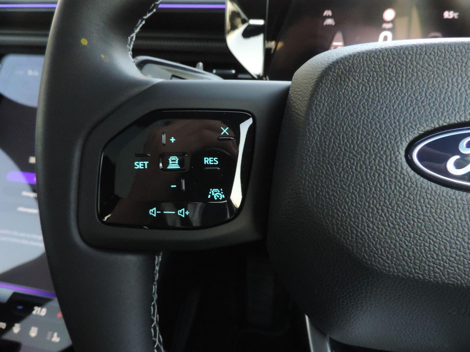 Used Ford Explorer 2025 for sale - 76832310: Photo 12