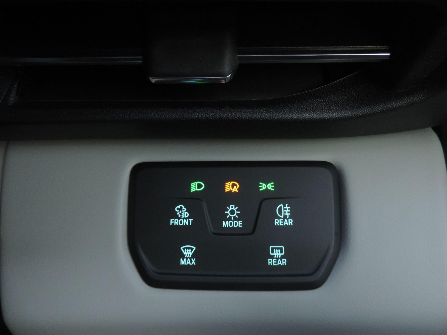 Used Ford Explorer 2025 for sale - 76832310: Photo 15