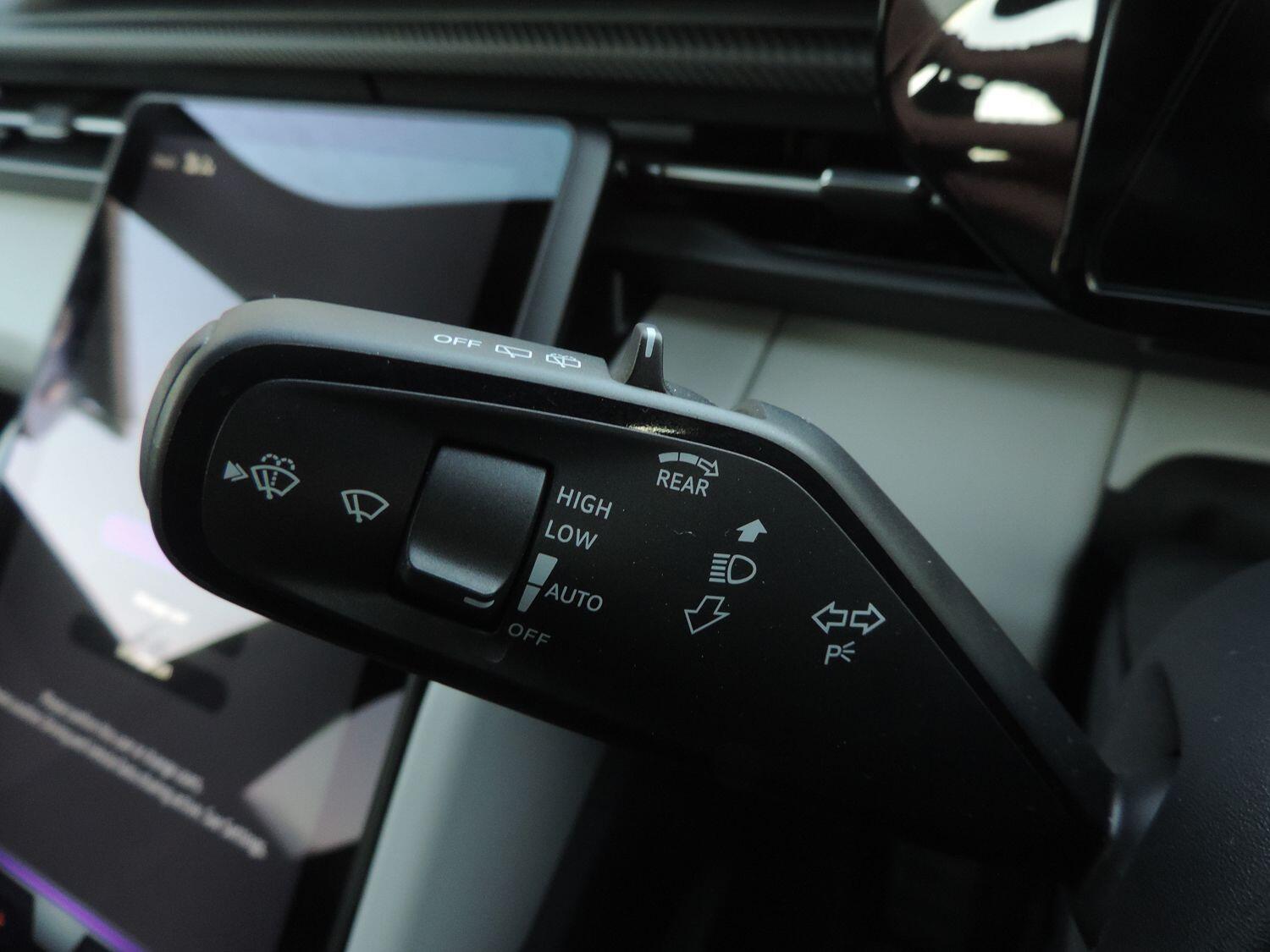 Used Ford Explorer 2025 for sale - 76832310: Photo 16