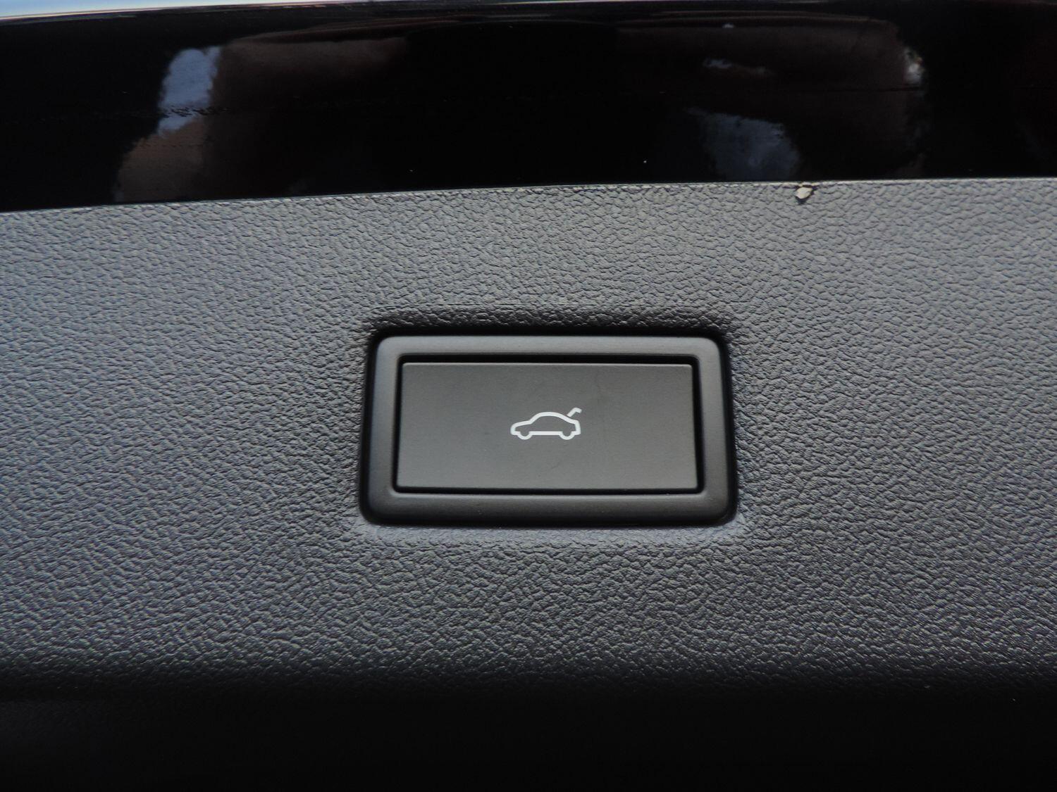 Used Ford Explorer 2025 for sale - 76832310: Photo 20