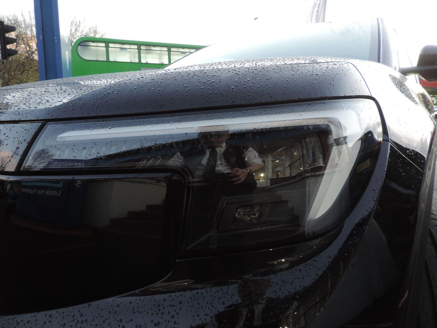 Used Ford Explorer 2025 for sale - 76832310: Photo 42