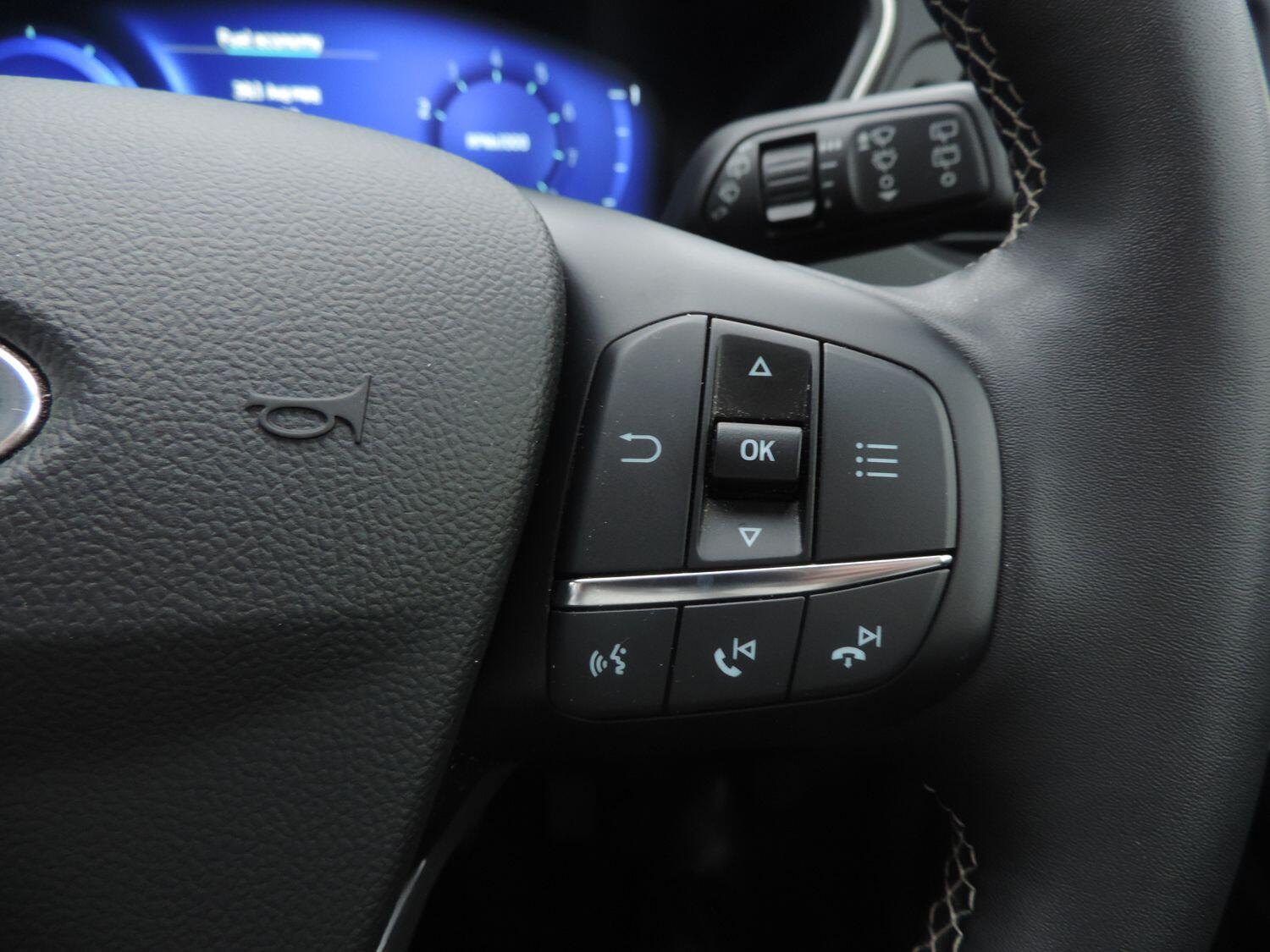 Used Ford Kuga 2022 for sale - 77230152: Photo 14