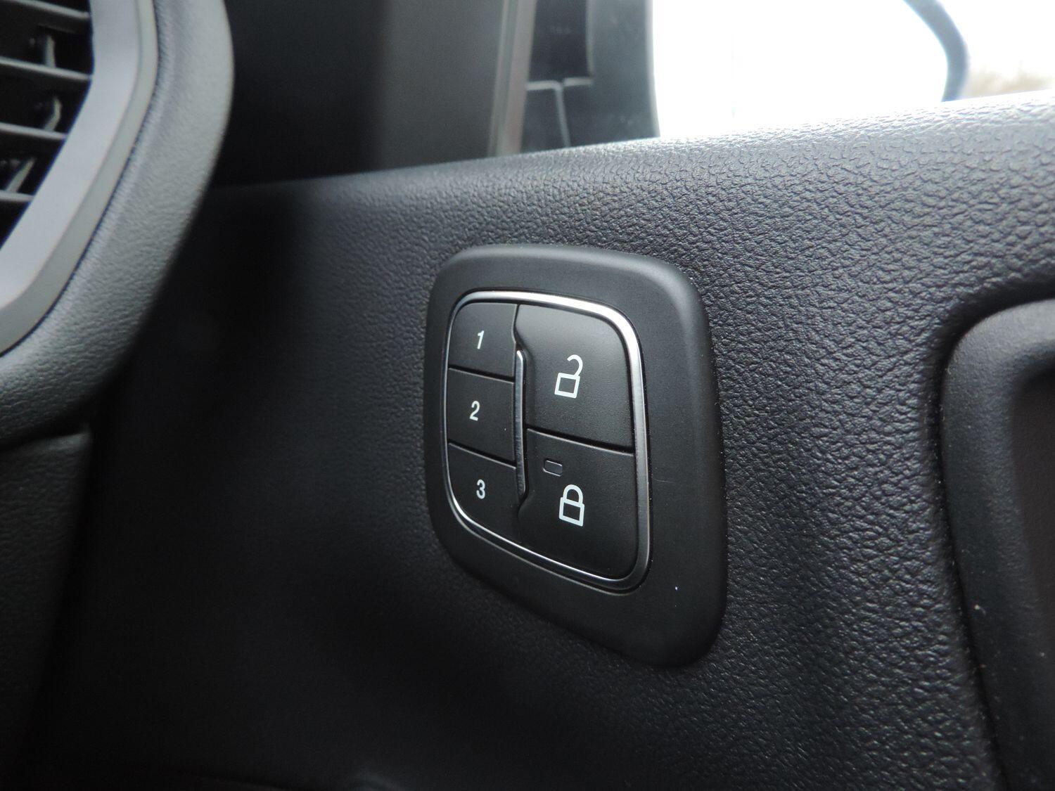 Used Ford Kuga 2022 for sale - 77230152: Photo 19