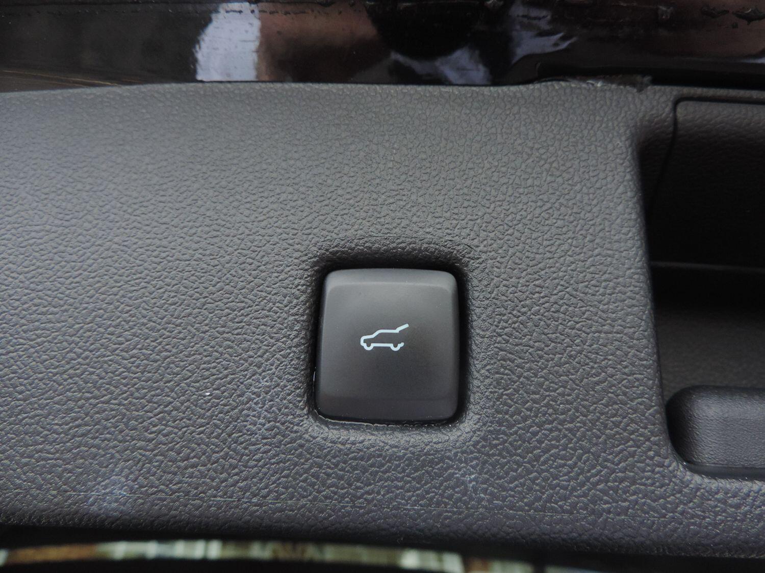 Used Ford Kuga 2022 for sale - 77230152: Photo 24