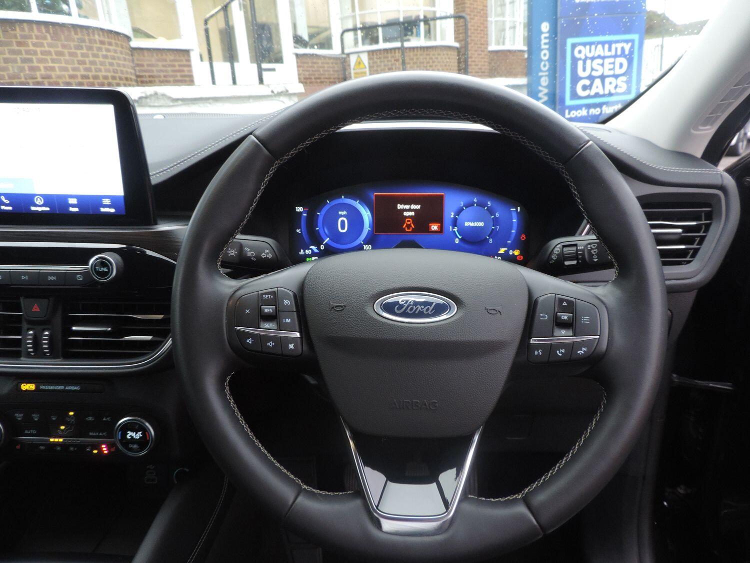 Used Ford Kuga 2022 for sale - 77230152: Photo 40