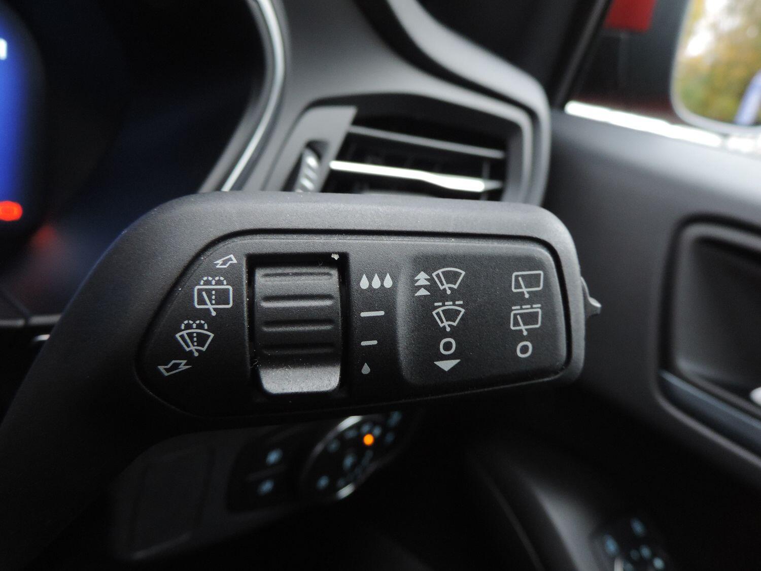 Used Ford Focus 2023 for sale - 76572799: Photo 15