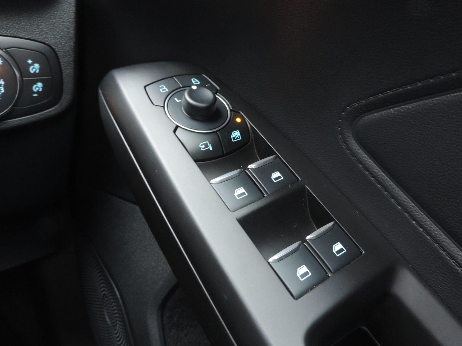 Used Ford Focus 2023 for sale - 76572799: Photo 18