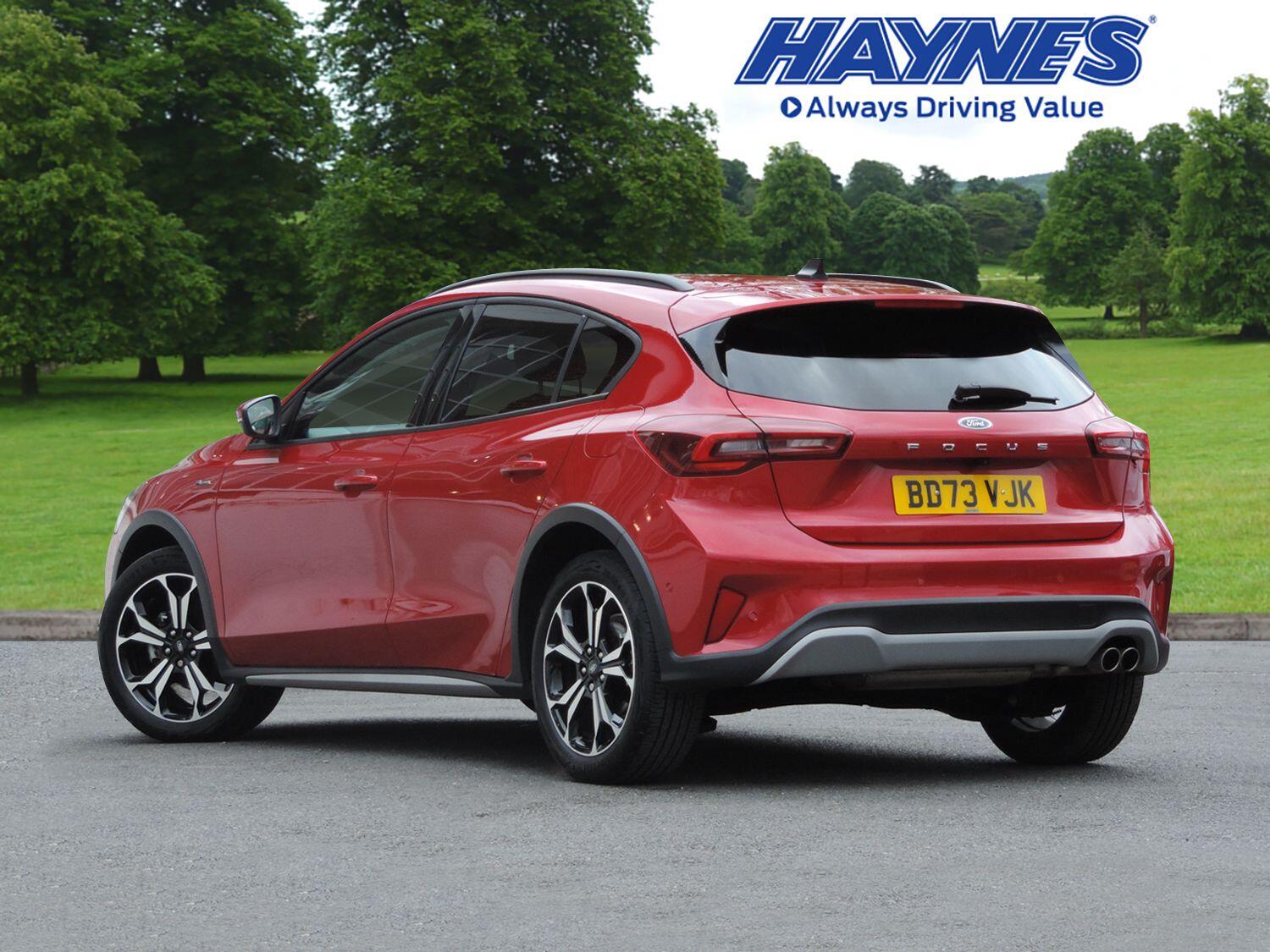 Used Ford Focus 2023 for sale - 76572799: Photo 2