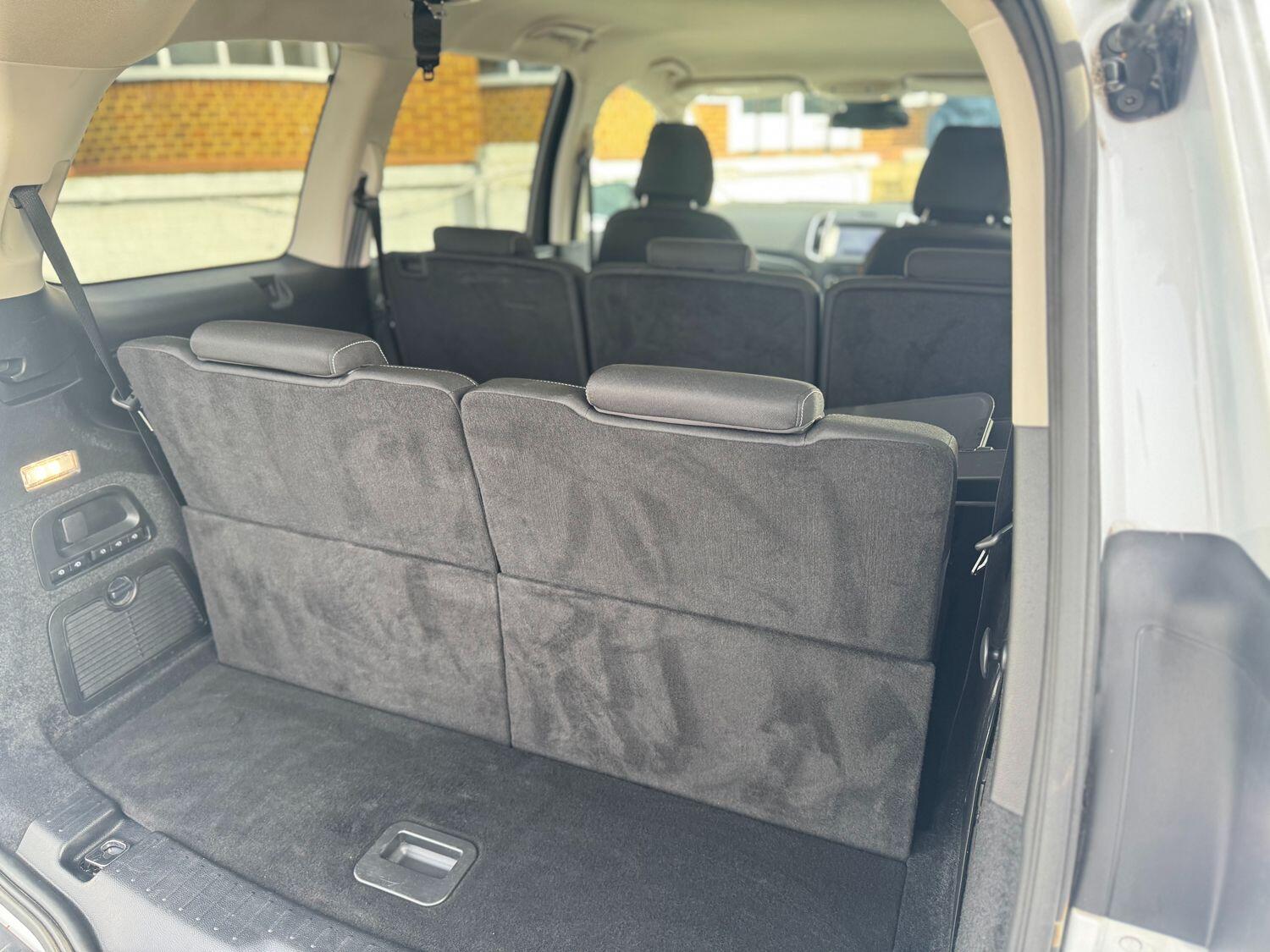 Used Ford Galaxy 2023 for sale - 77883327: Photo 10