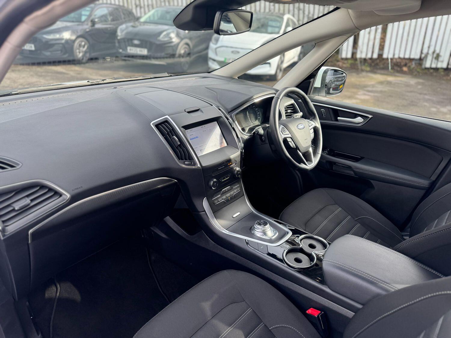 Used Ford Galaxy 2023 for sale - 77883327: Photo 4