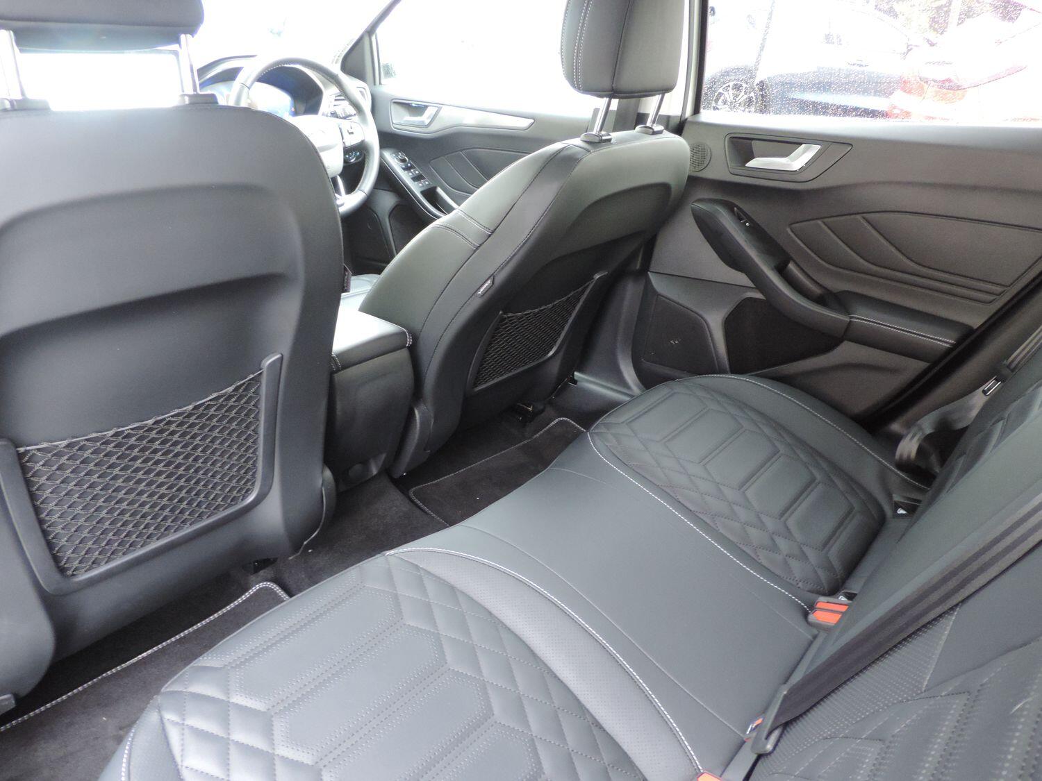 Used Ford Focus 2022 for sale - 76992119: Photo 12