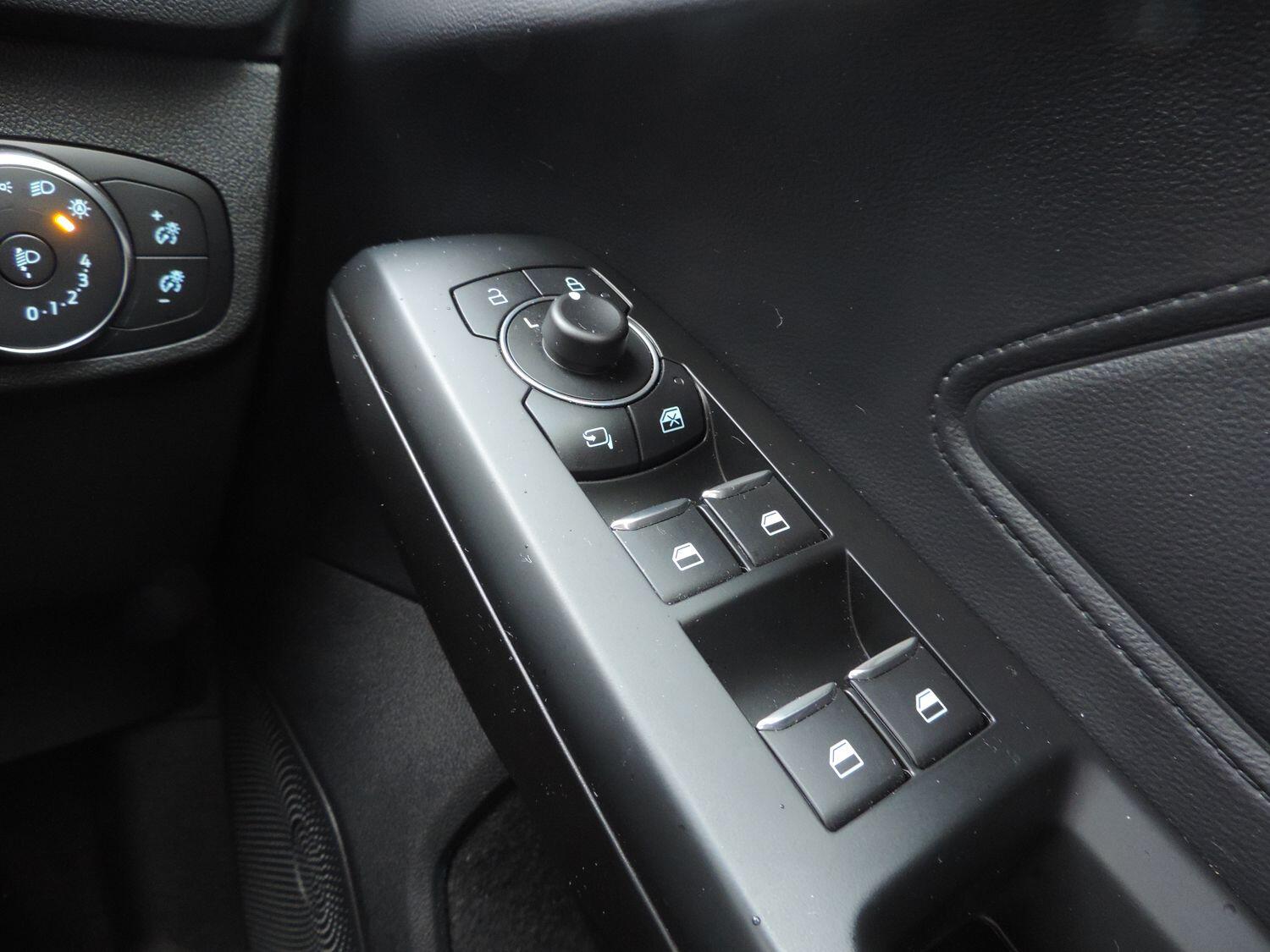 Used Ford Focus 2022 for sale - 76992119: Photo 18