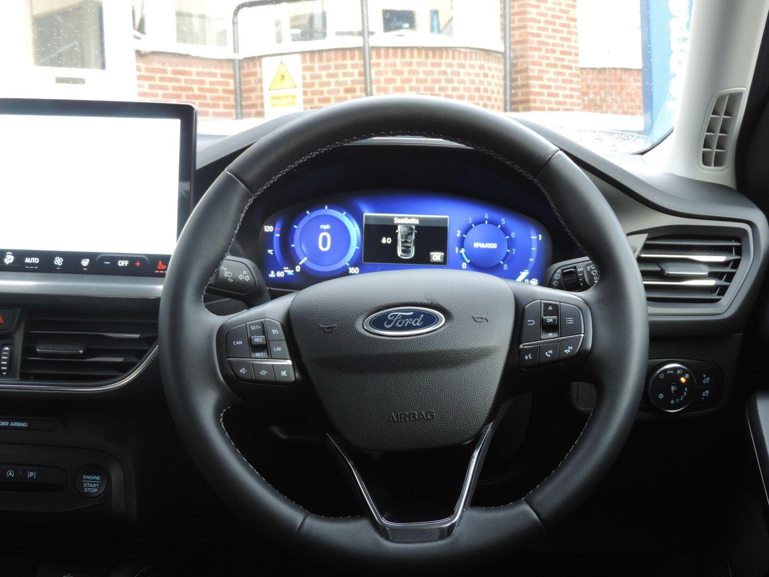 Used Ford Focus 2022 for sale - 76992119: Photo 36