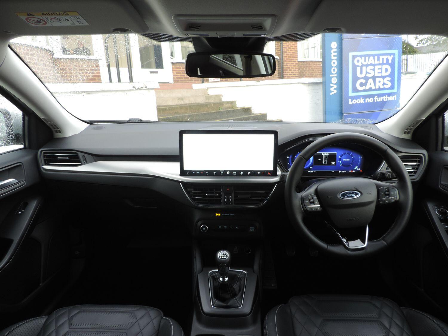 Used Ford Focus 2022 for sale - 76992119: Photo 7