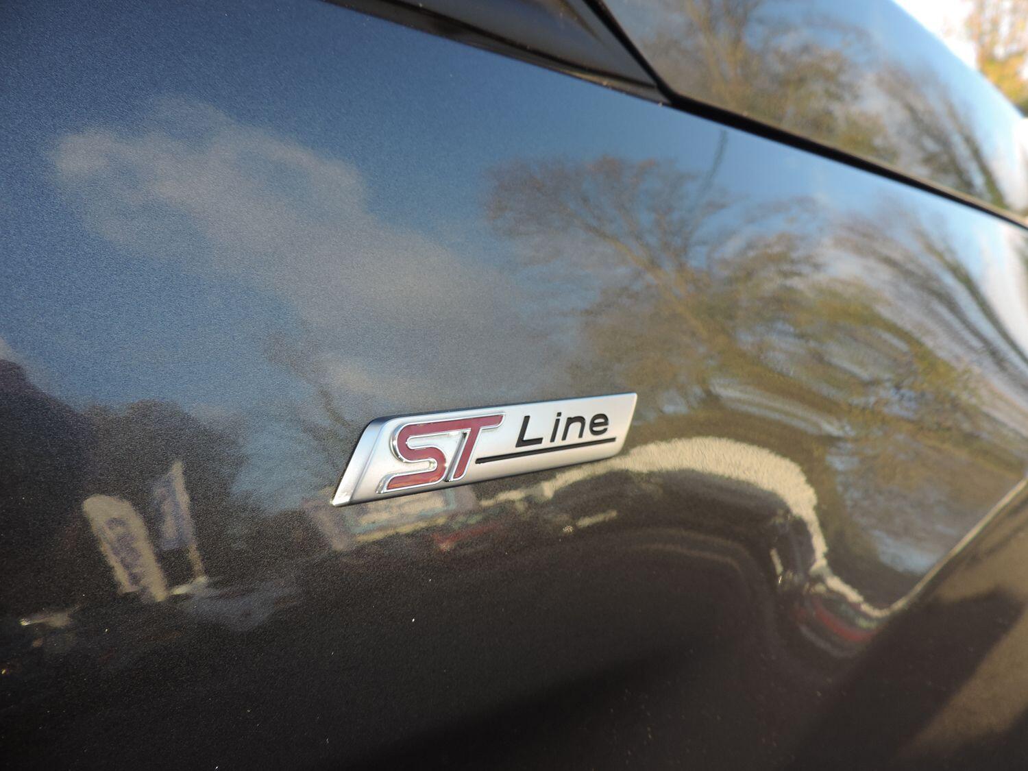 Used Ford Ecosport 2022 for sale - 76992632: Photo 30