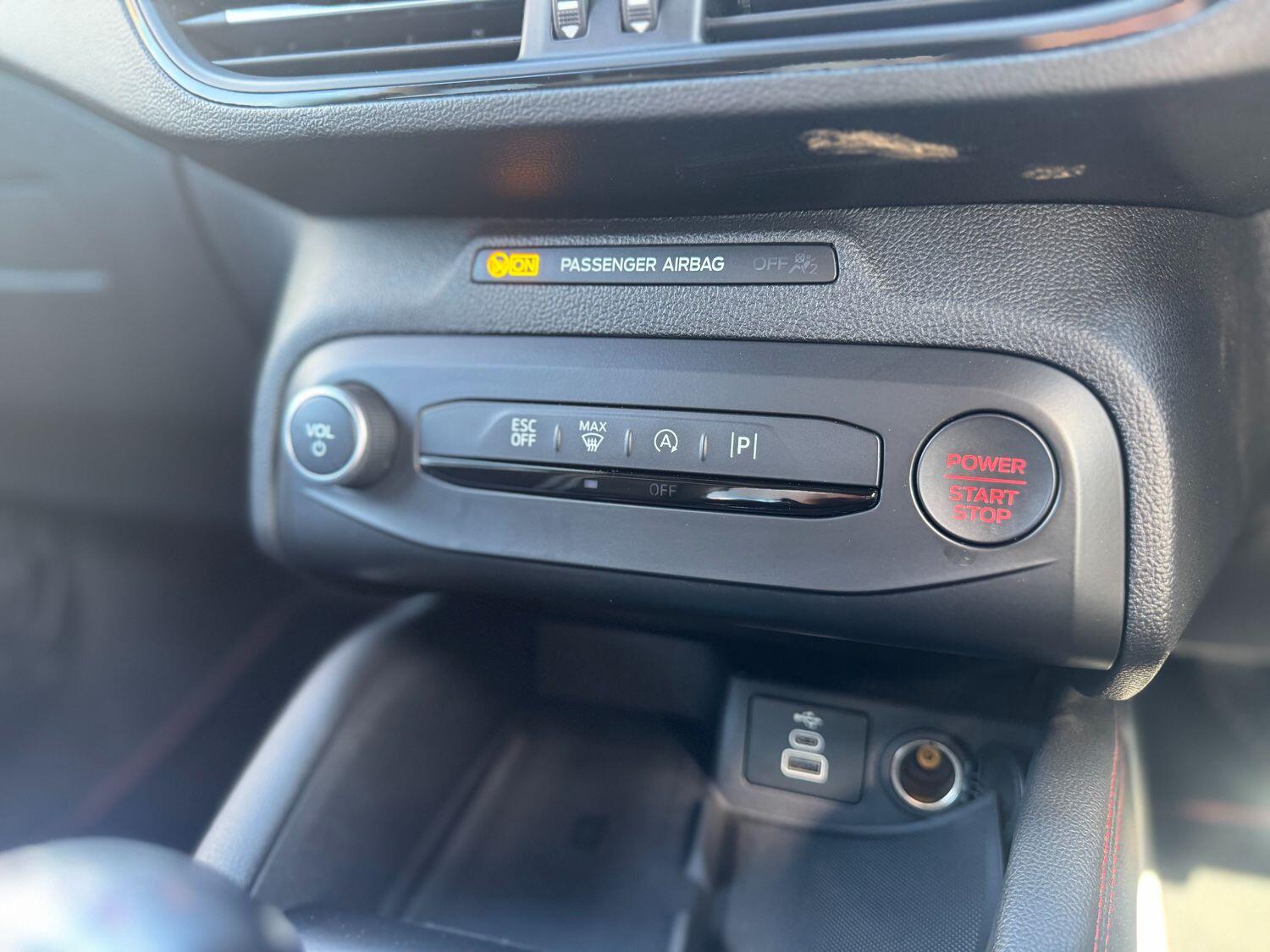 Used Ford Focus 2023 for sale - 78047877: Photo 14