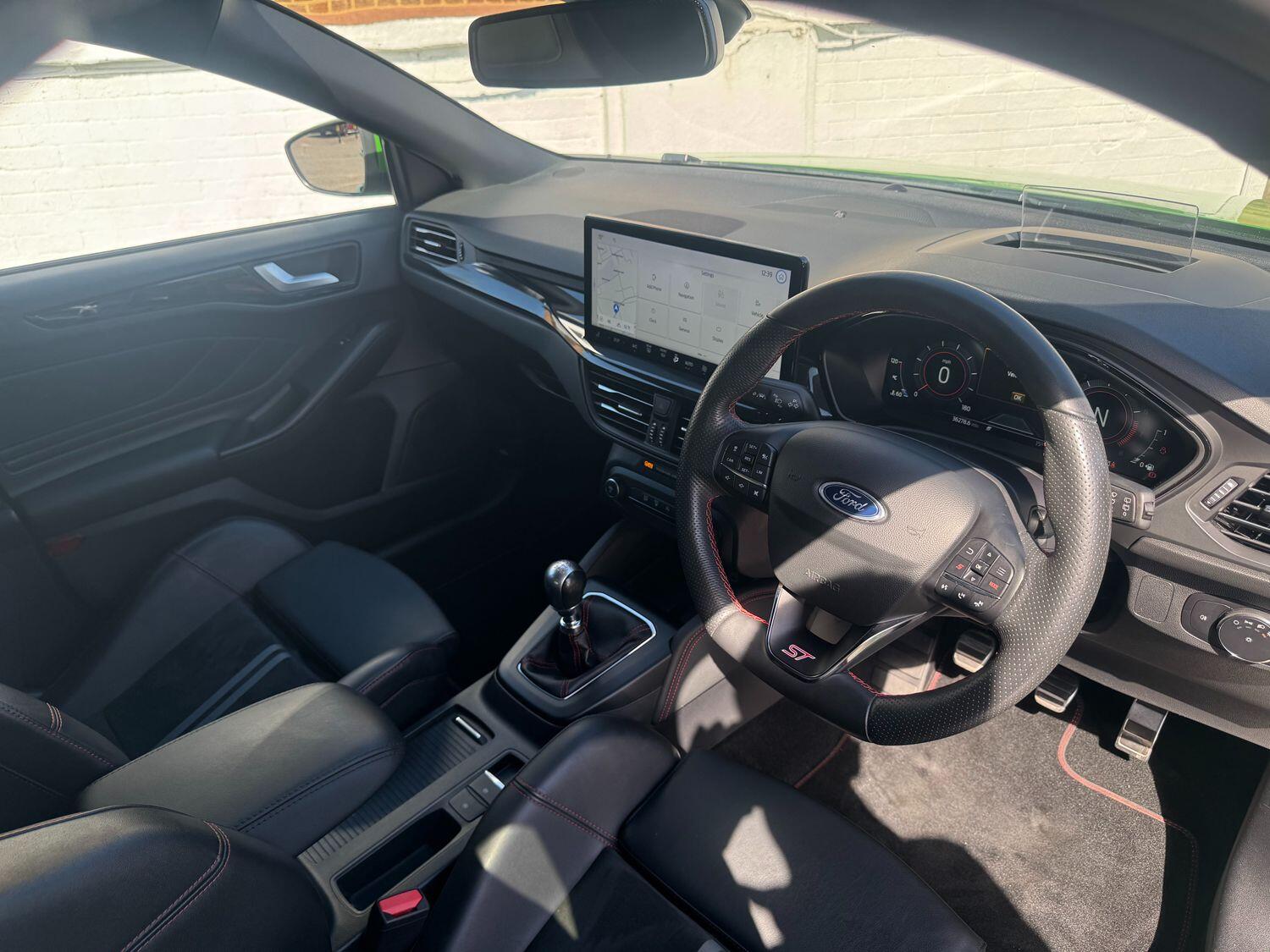 Used Ford Focus 2023 for sale - 78047877: Photo 6