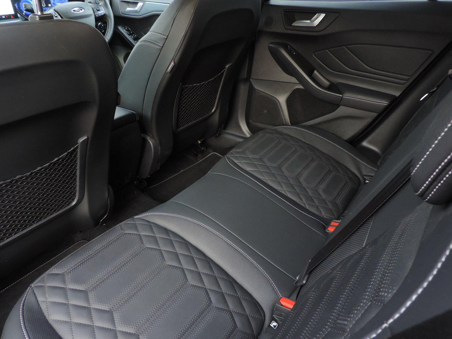 Used Ford Focus 2022 for sale - 76440861: Photo 11