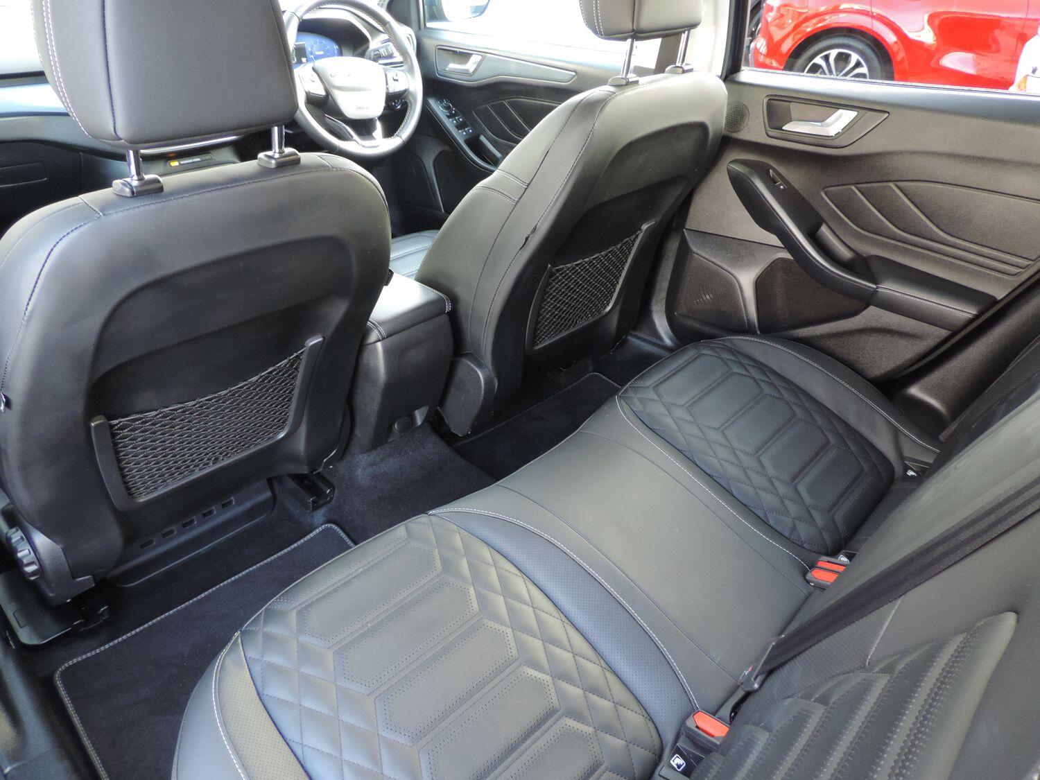 Used Ford Focus for sale - 76990439: Photo 11