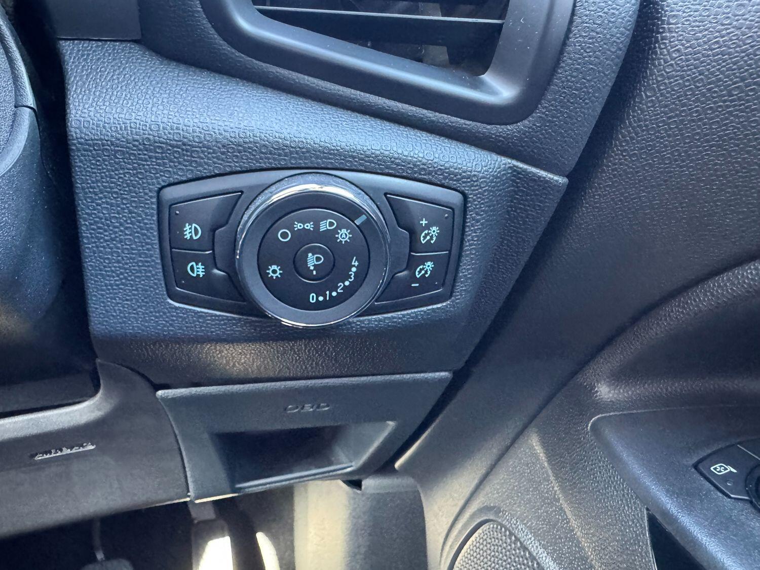 Used Ford Ecosport 2023 for sale - 77956943: Photo 13