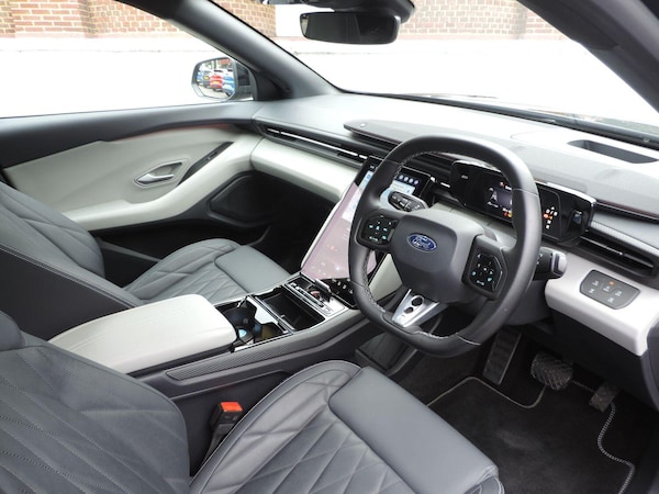 Used Ford Capri 2024 for sale - 75492347: Photo 4