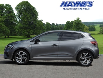Used Renault Clio 2023 for sale - 75720735: Photo