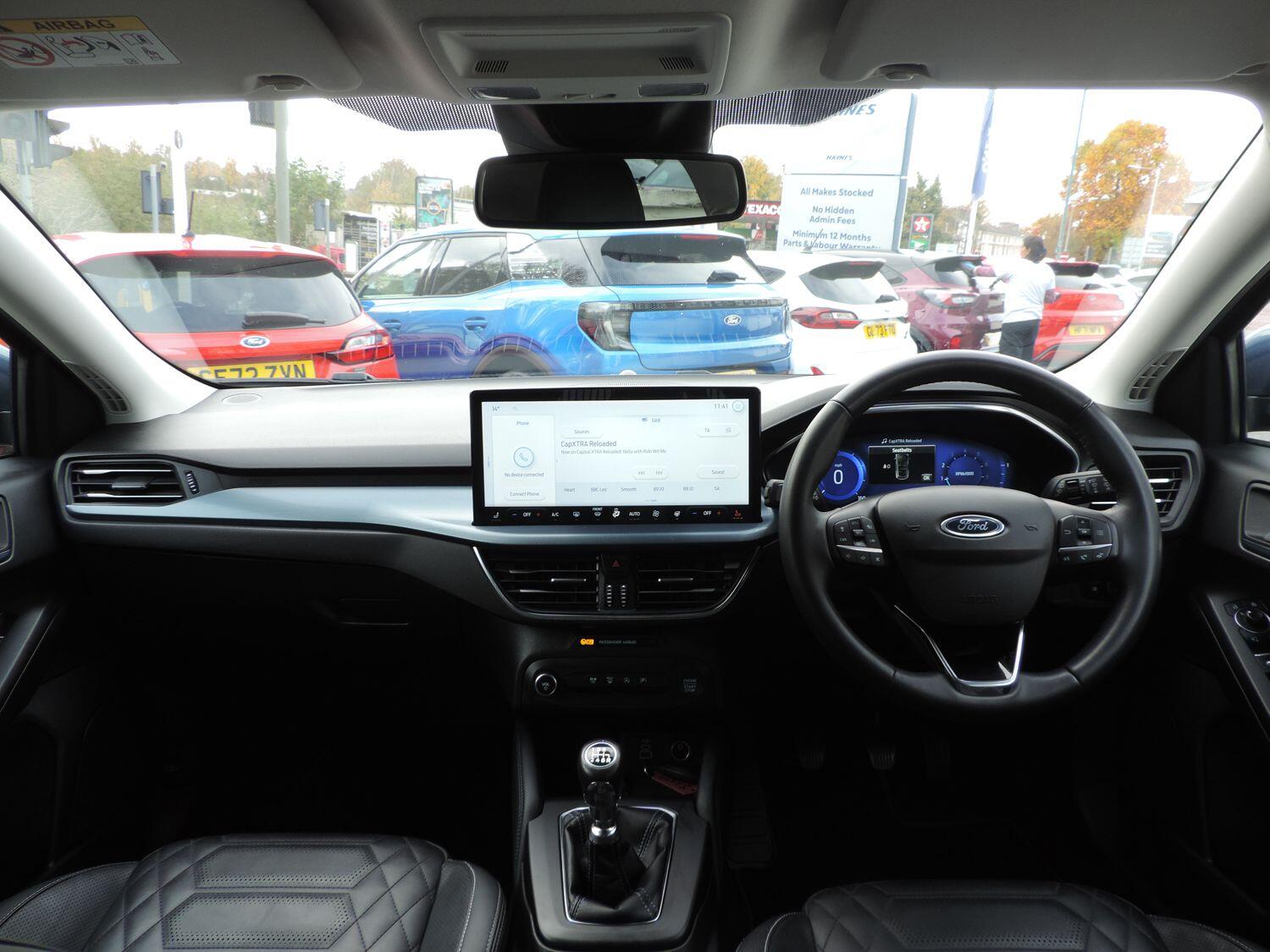 Used Ford Focus 2023 for sale - 76989897: Photo 6