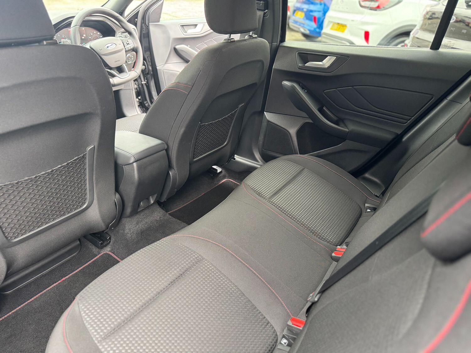 Used Ford Focus for sale - 77682896: Photo 9