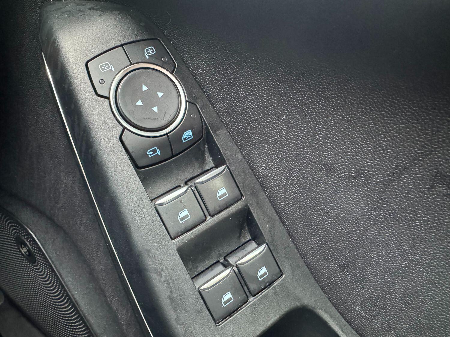 Used Ford Fiesta 2020 for sale - 77585808: Photo 12