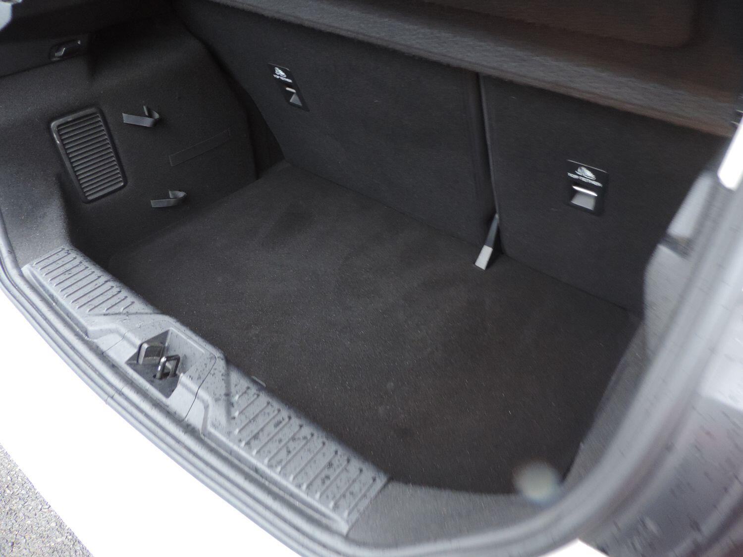 Used Ford Fiesta 2020 for sale - 77585808: Photo 32