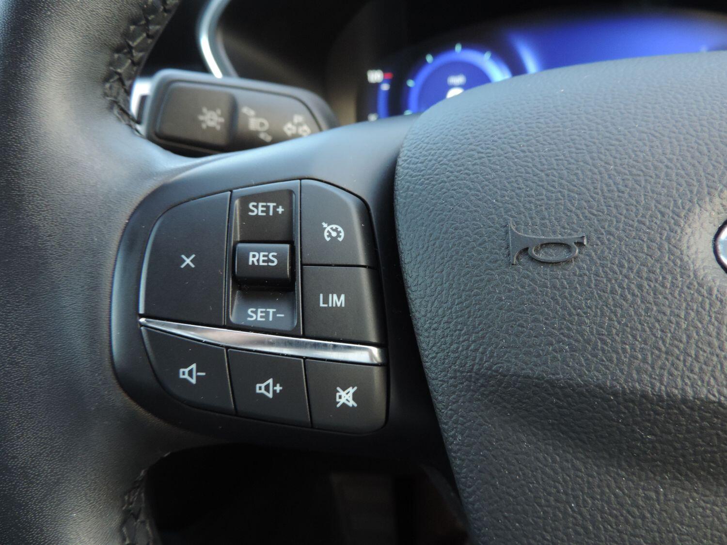 Used Ford Kuga 2022 for sale - 76606979: Photo 12