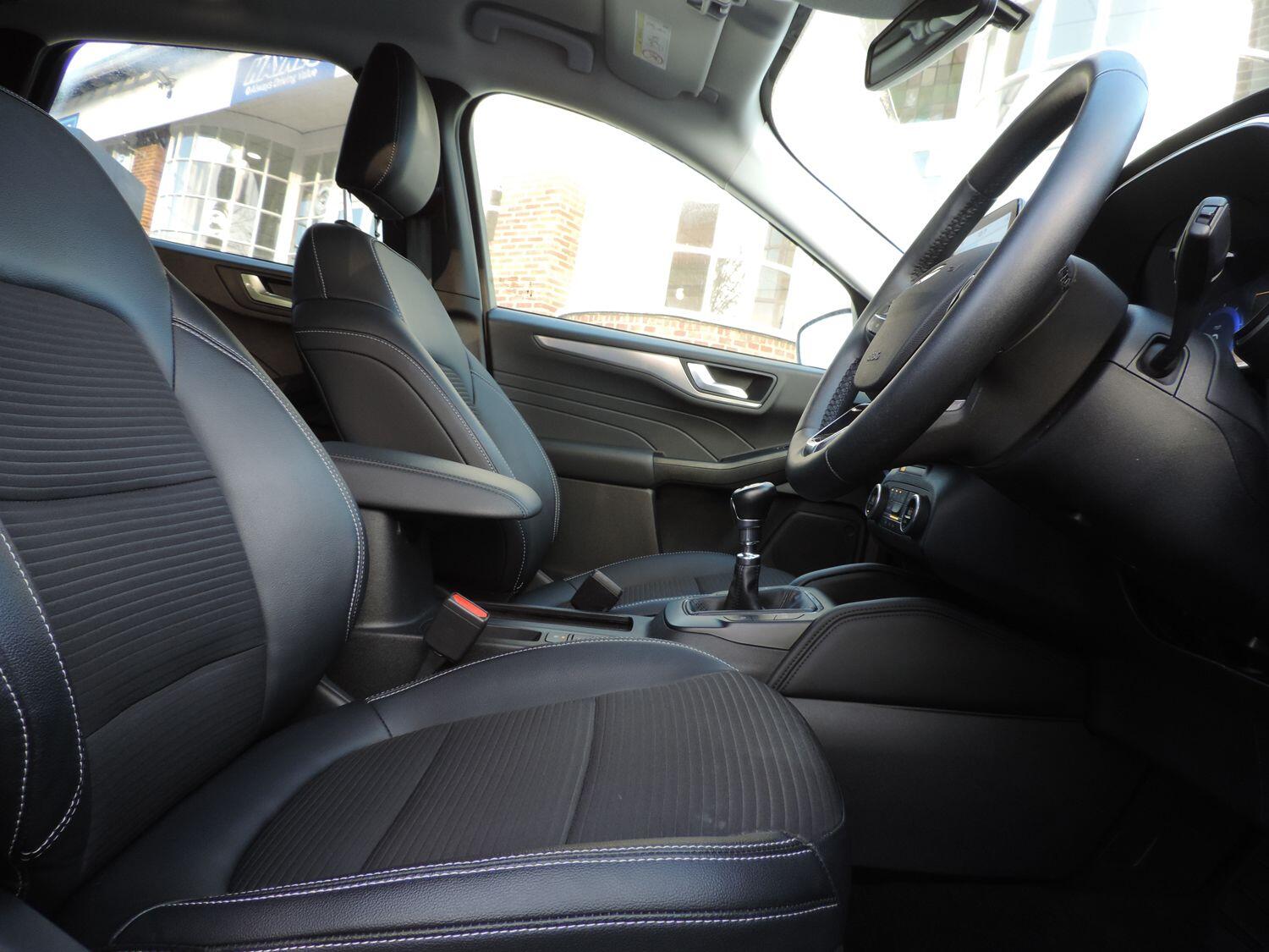 Used Ford Kuga 2022 for sale - 76606979: Photo 9