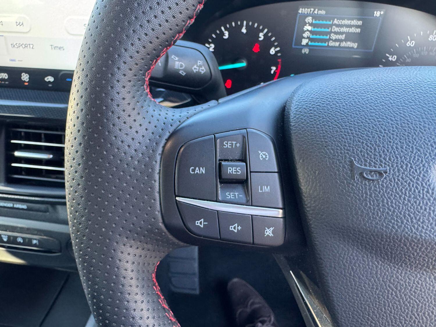 Used Ford Focus 2023 for sale - 78184762: Photo 10