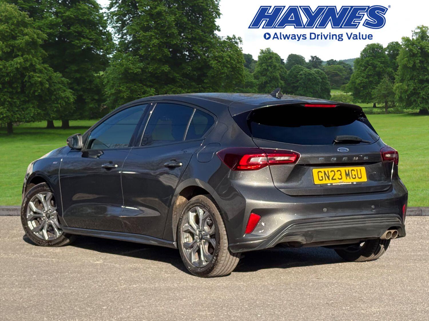 Used Ford Focus 2023 for sale - 78184762: Photo 2