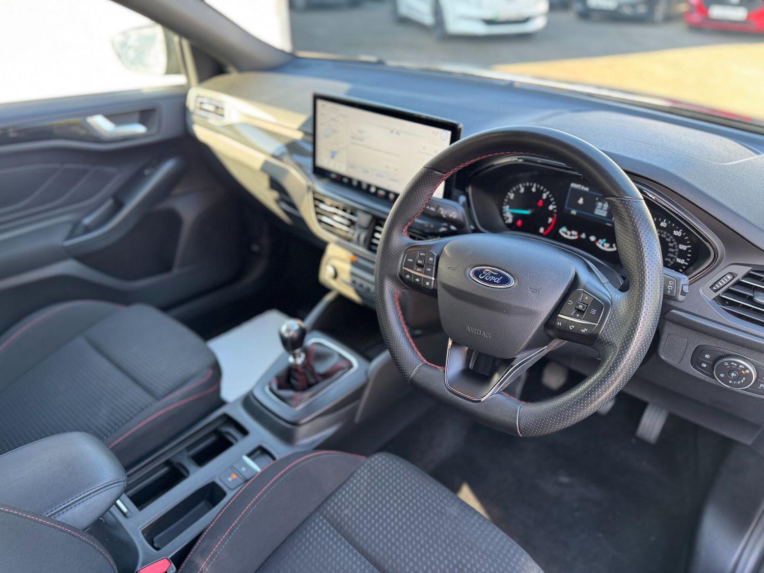 Used Ford Focus 2023 for sale - 78184762: Photo 4